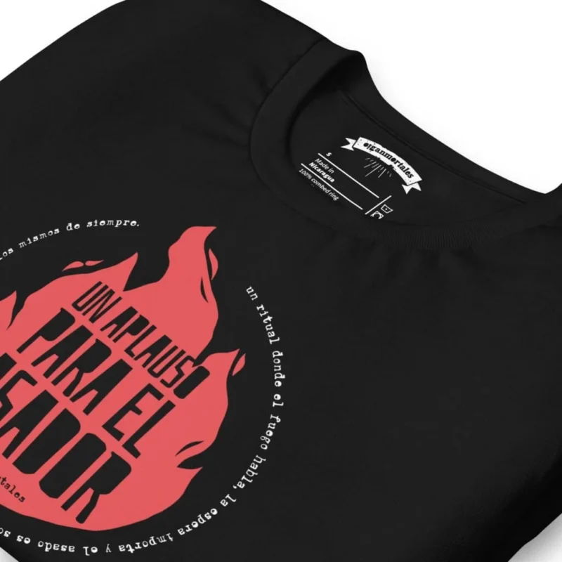Remera Argentina un aplauso para el asador oigan mortales remera negra sin modelo